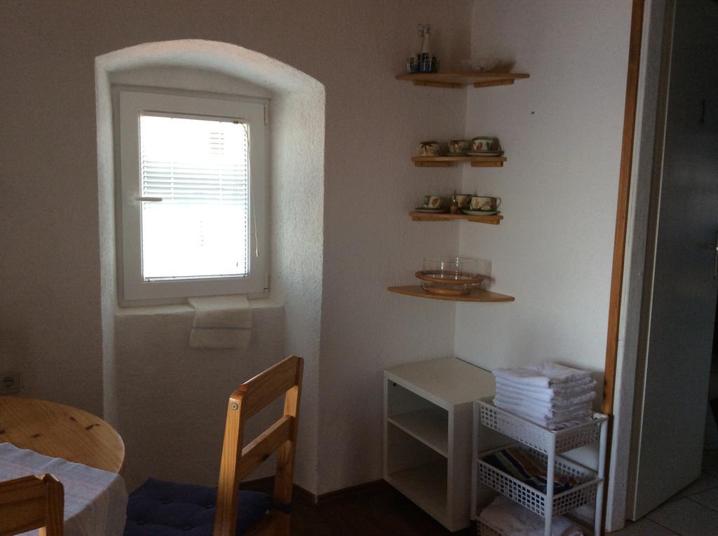 Apartman Ustrine Exterior foto